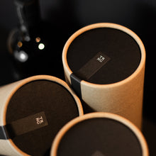 Lade das Bild in den Galerie-Viewer, The Rock´n Dry Gin